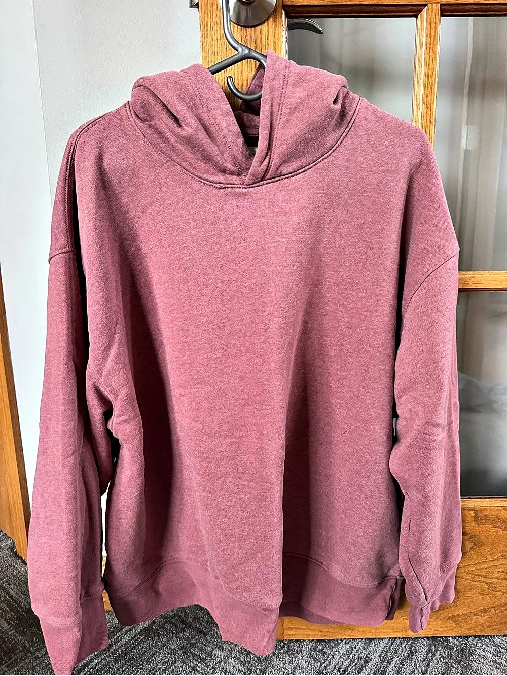American Eagle Pullover Hoodie in Pink Size Large Like New